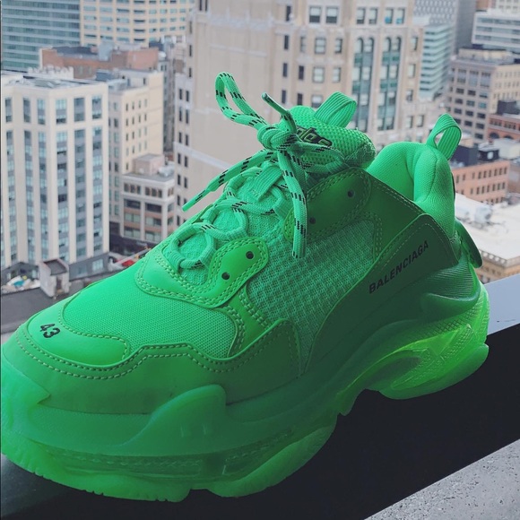 Balenciaga Other - SOLD BALENCIAGA FLUO GREEN